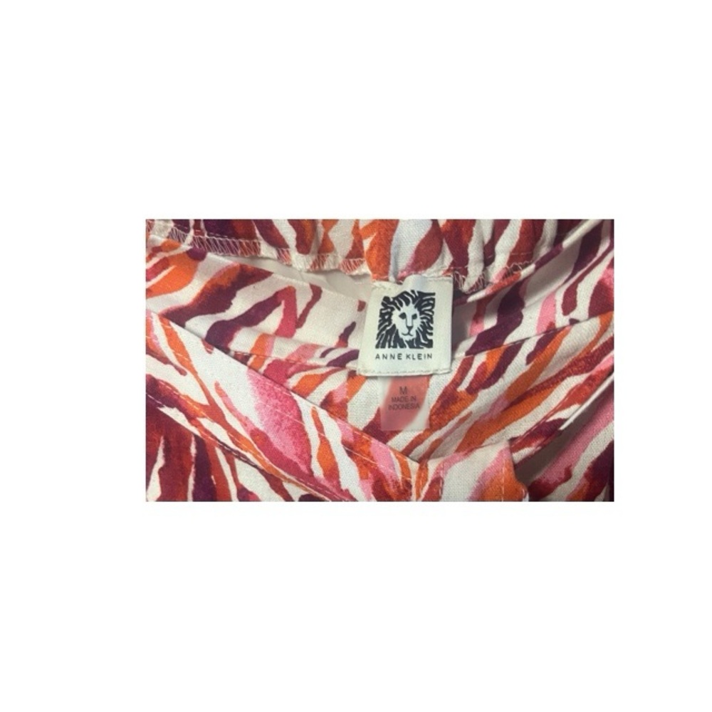 Anne Klein Striped High Rise Shorts - Picture 5 of 6